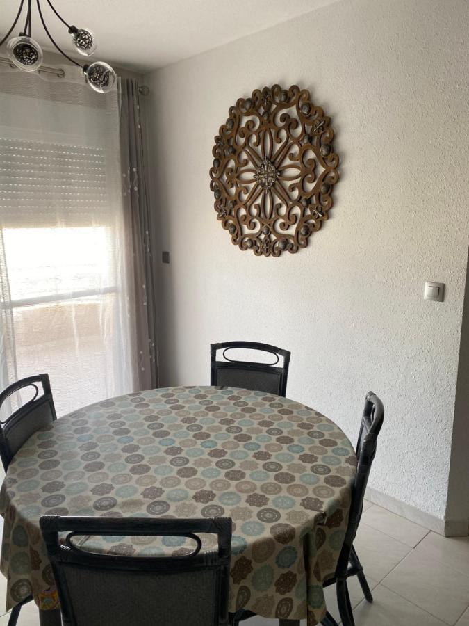 גרוצ'ה Apartamento Andalucia - Sea View, Beach, Marina, Lift & Free Parking מראה חיצוני תמונה