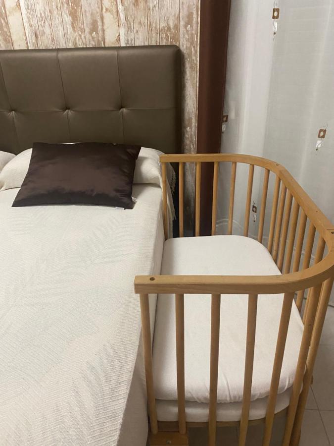 גרוצ'ה Apartamento Andalucia - Sea View, Beach, Marina, Lift & Free Parking מראה חיצוני תמונה