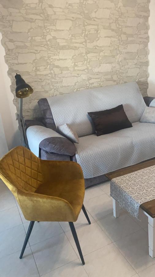 גרוצ'ה Apartamento Andalucia - Sea View, Beach, Marina, Lift & Free Parking מראה חיצוני תמונה